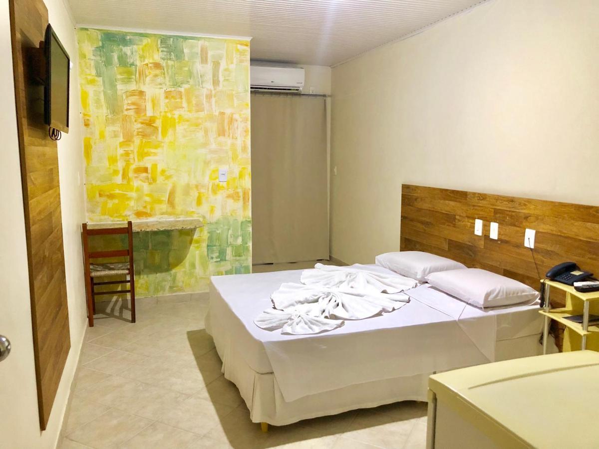 Hotel E Churrascaria Los Pagos Линьярис Экстерьер фото